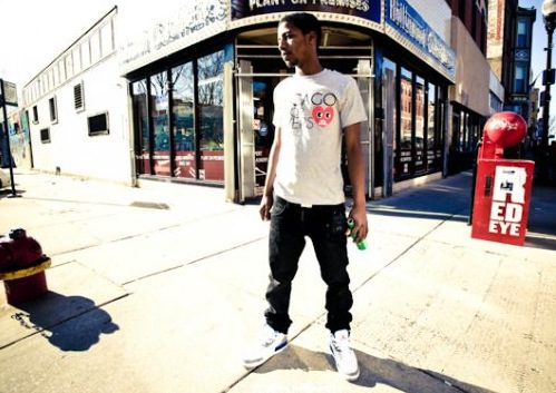 Video: Rockie Fresh Premieres New Song in London