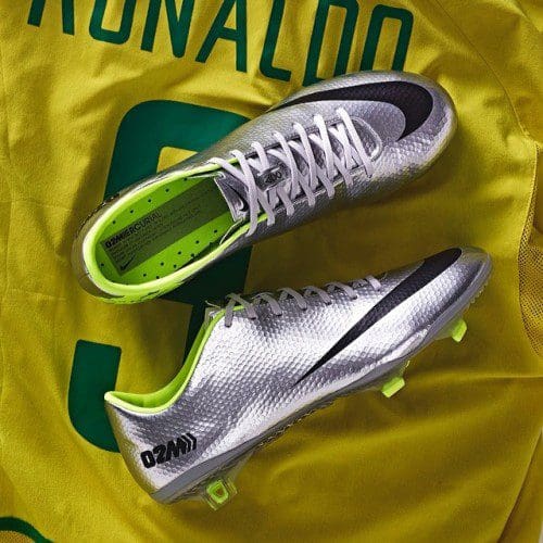 Nike Mercurial Vapor - IX Ronaldo-Inspired