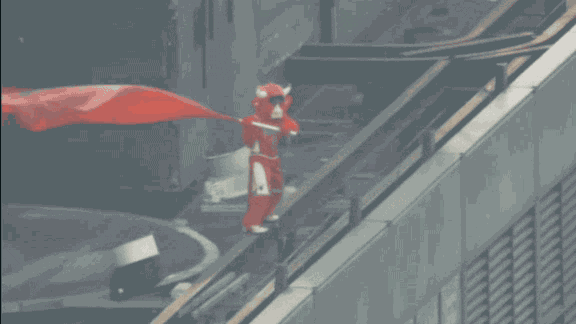 Video: Benny The Bull Waving a Chicago Bulls Flag On Top of the Sears/Willis Tower