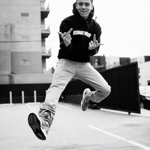 Video: Logic – 5 Fingers of Death Freestyle