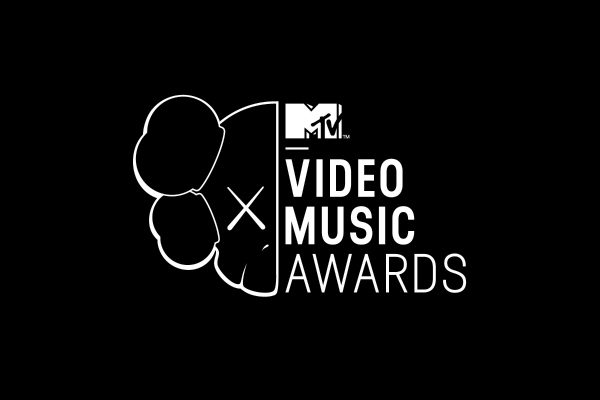 Video: 2014 MTV Video Music Awards Performances