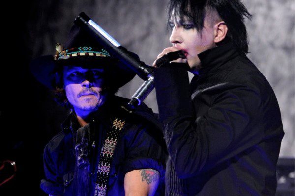 Video: Marilyn Manson feat. Johnny Depp & Die Antwoord – “Beautiful People” Live