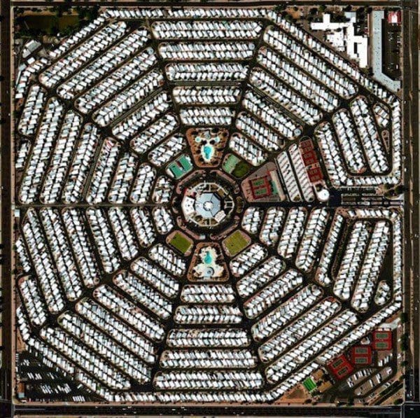 Video: Modest Mouse – “The Ground Walks, With Time In A Box”