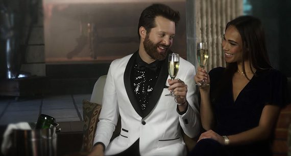 Video: Tuxedo – “Holiday Love”