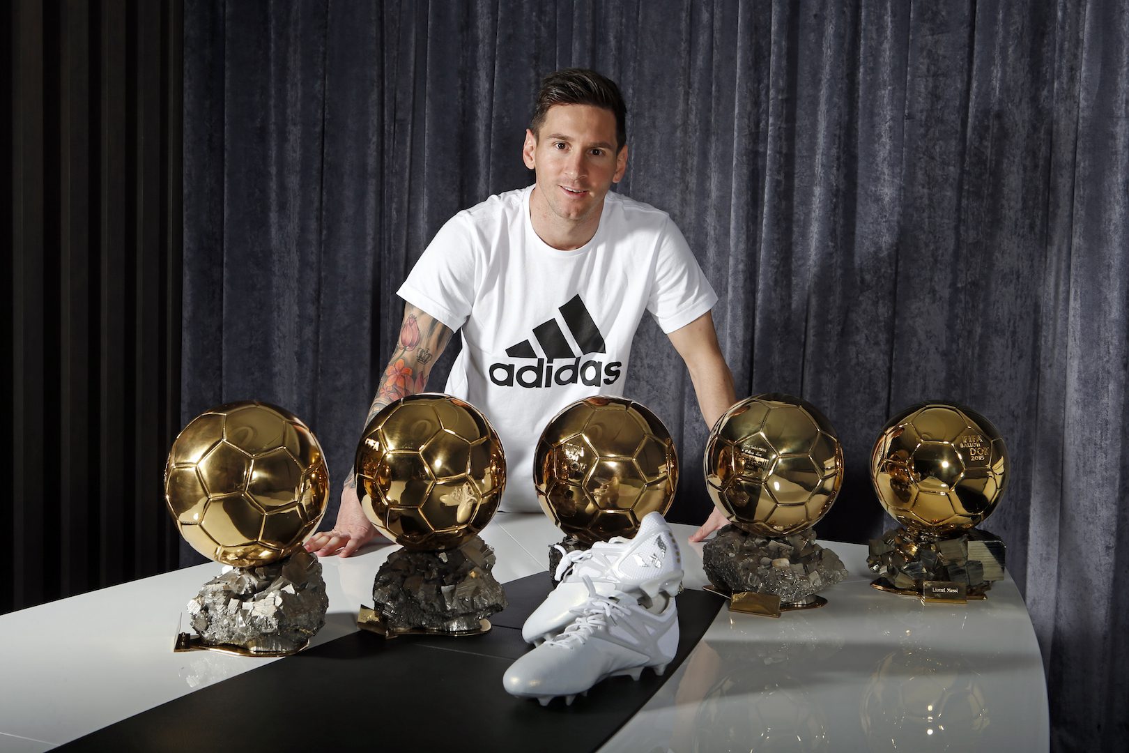 Adidas Platinum Messi 15