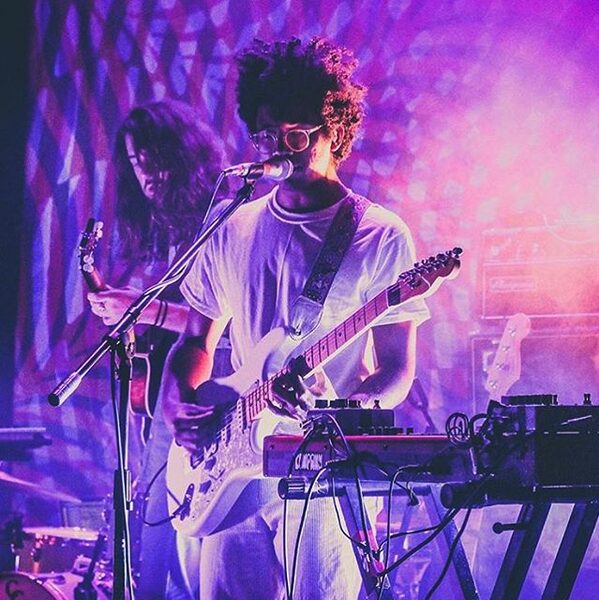 Toro Y Moi