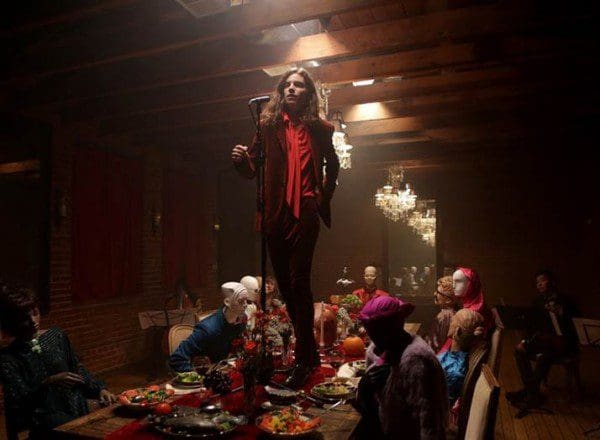 Video: BØRNS – “American Money” (After Dark)