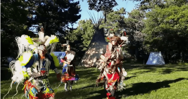 Video: Kings Of Leon – “Around The World”