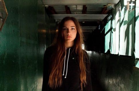 Video: CLOVES – “California Numb”