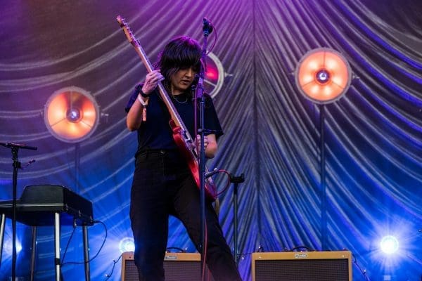 Video: Courtney Barnett – “Charity”