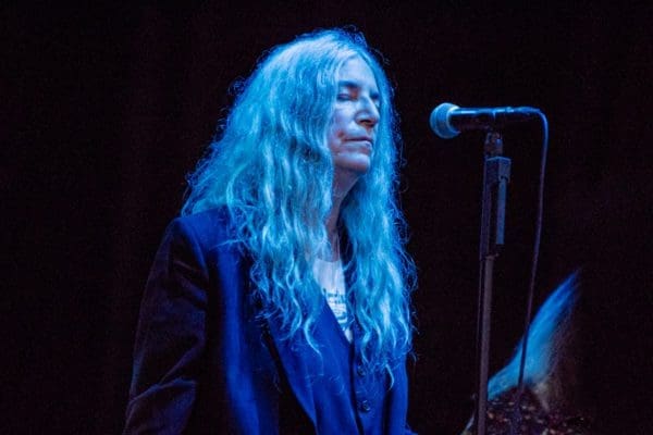 Video: Patti Smith Covers Neil Young’s “After The Gold Rush” On ‘Fallon’