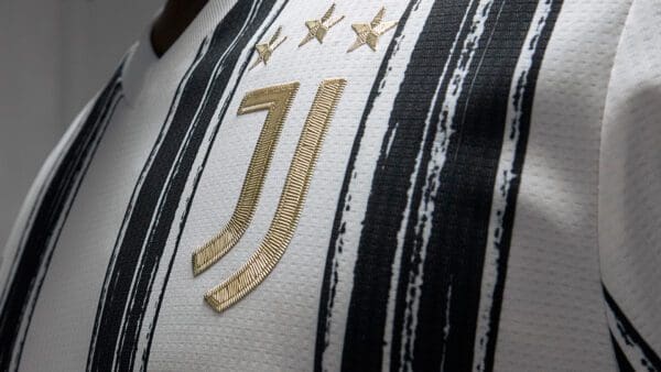 The Stripes Return For 2020-21 Juventus Home Kit