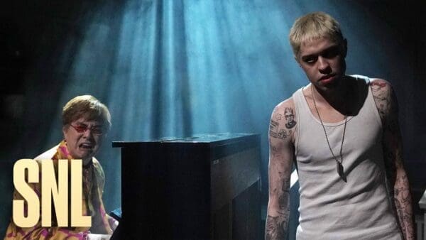 Watch Pete Davidson Star in SNL Skit Spoofing Eminem’s “Stan” Music Video