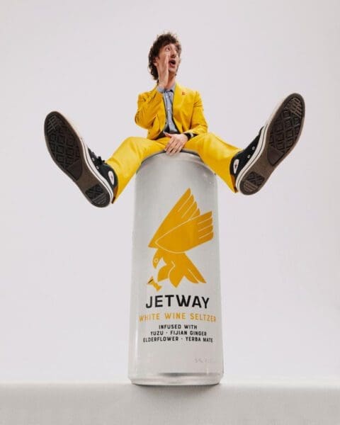 Albert Hammond Jr Launches Ultra-Premium Wine Seltzer: JETWAY