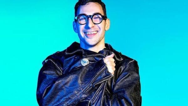 Video: Bleachers Perform “How Dare You Want More” and “Chinatown” on ‘SNL’