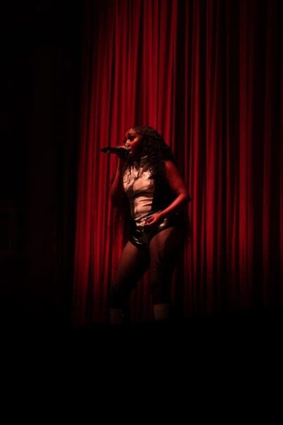 POD Photos: Charli XCX and Baby Tate at the Aragon Ballroom (4/29)