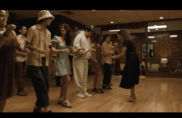 Bad Bunny Shares Music Video for “BAILE INoLVIDABLE”