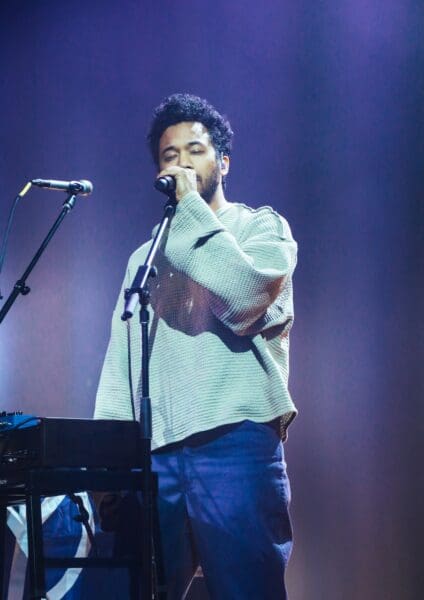 POD Photos: Toro y Moi at The Salt Shed (2/7)